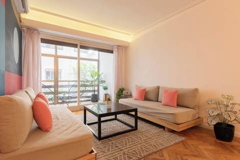Apartment, 4 Bedrooms | Living area