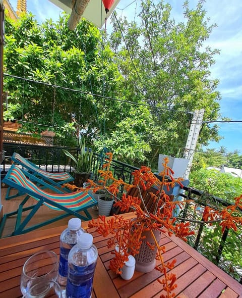 Deluxe Room, Balcony, Mountain View | Hypo-allergenic bedding, soundproofing, free WiFi