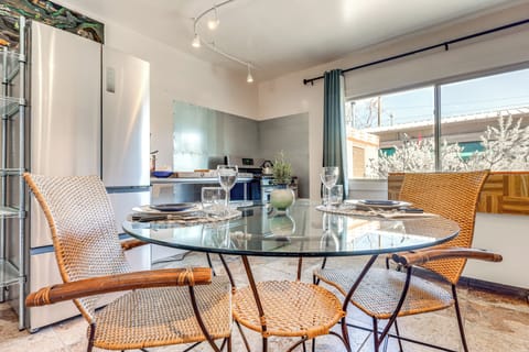 Apartment (0 Bedroom) | Interior