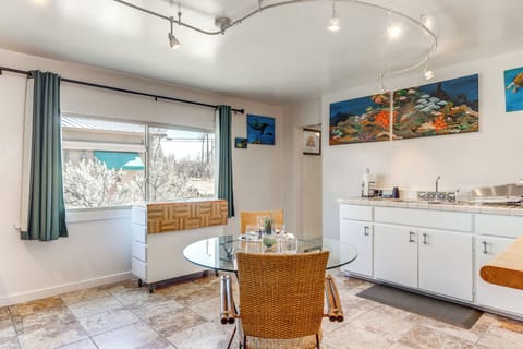 Apartment (0 Bedroom) | Interior