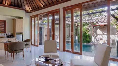 Villa | Living area | Flat-screen TV