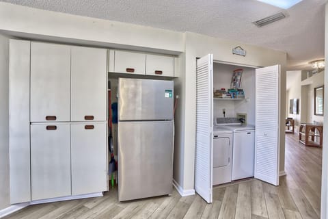 Condo, 1 Queen Bed with Sofa bed (Vista Verde West 218) | Interior