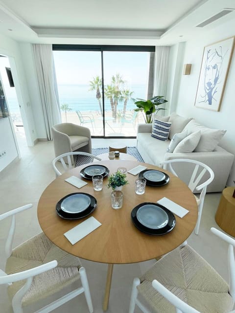Luxury Apartment, Sea View | Living area | 42-inch Smart TV with digital channels