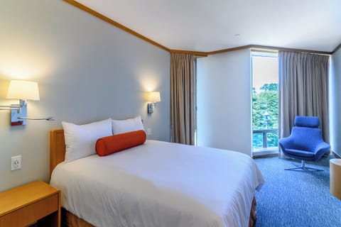 Room, 1 Queen Bed, Mobility Accessible | Desk, laptop workspace, iron/ironing board, cribs (free)