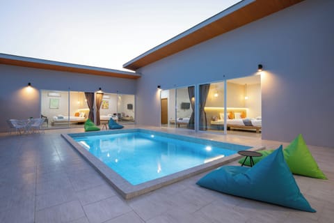 Four bedroom villa with private pool | Premium bedding, down comforters, pillowtop beds, in-room safe