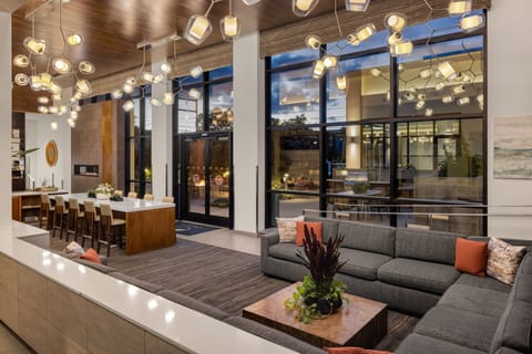 Lobby lounge