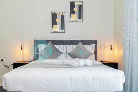 Classic Studio, City View | In-room safe, iron/ironing board, free WiFi