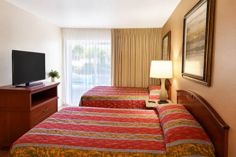 Standard Double Room, Non Smoking | Premium bedding, pillowtop beds, desk, laptop workspace