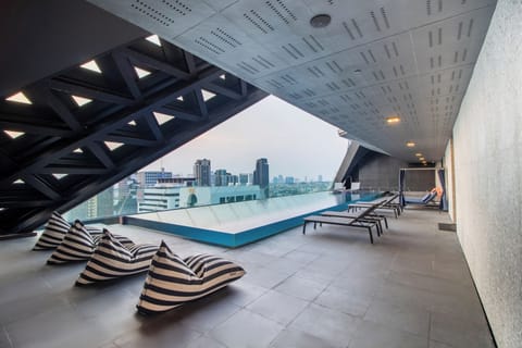 Outdoor pool, free cabanas