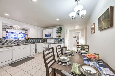 Cottage (3 Bedrooms) | Interior