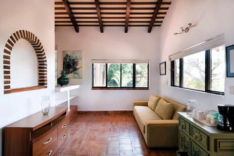 Luxury Villa, Patio, Lake View | 4 bedrooms, iron/ironing board, free WiFi, bed sheets