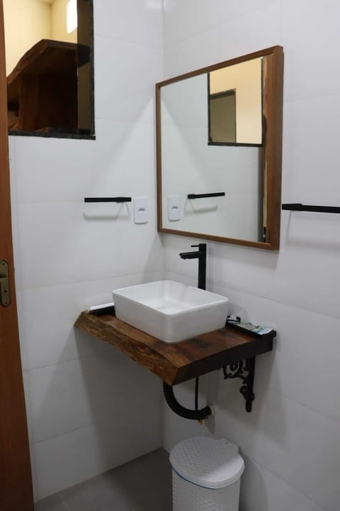 Shower, towels, soap, shampoo