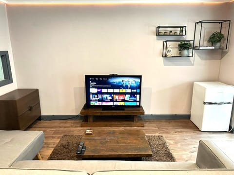 House | Living area | TV