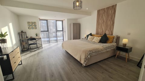 Apartment | 1 bedroom, desk, free WiFi, bed sheets