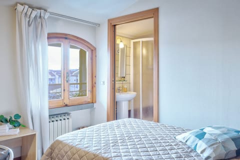 Single Room, City View | Desk, laptop workspace, blackout drapes, free WiFi