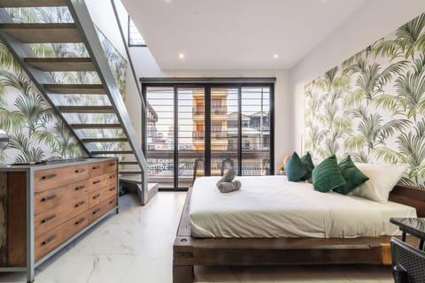 Basic Loft, City View | 1 bedroom, iron/ironing board, free WiFi