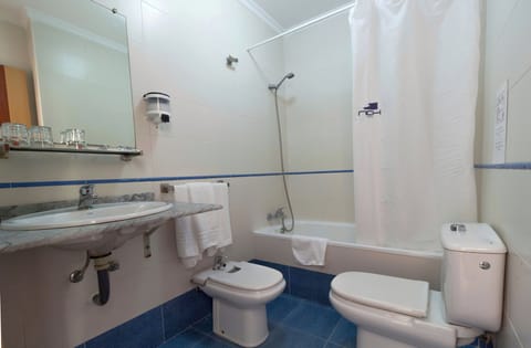 Free toiletries, bidet, towels