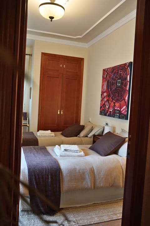 Shared Dormitory, 1 Bedroom, Smoking, Mountain View | 1 bedroom