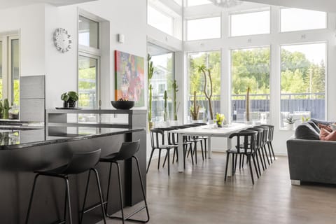 House | 5 bedrooms