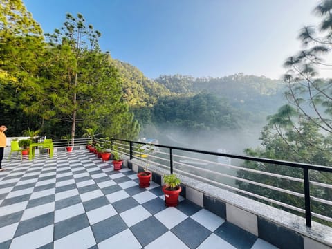 Superior Room, Hill View | Terrace/patio