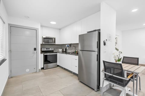 Apartment (1 Bedroom) | Interior