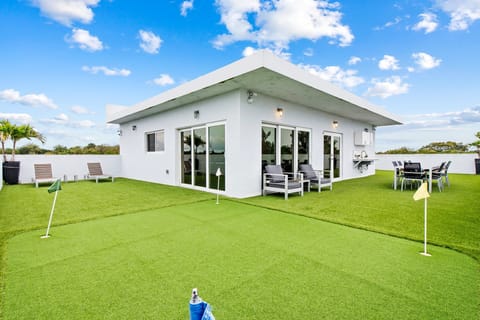 Apartment (1 Bedroom) | Front of property