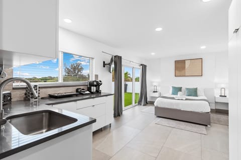 Apartment (1 Bedroom) | Interior