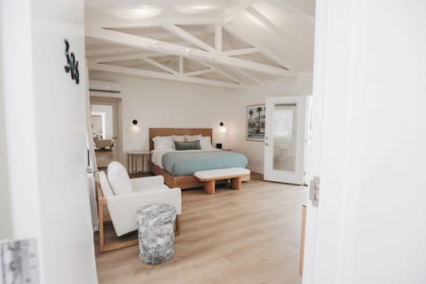 Memory foam beds, individually furnished, free WiFi, bed sheets