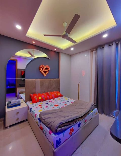 Basic Room | Desk, free WiFi