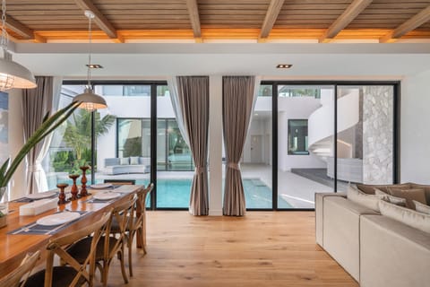 Private pool