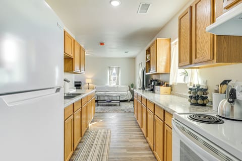 House (2 Bedrooms) | Interior