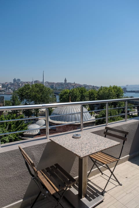Standard Double Room, Balcony, Sea View | Balcony
