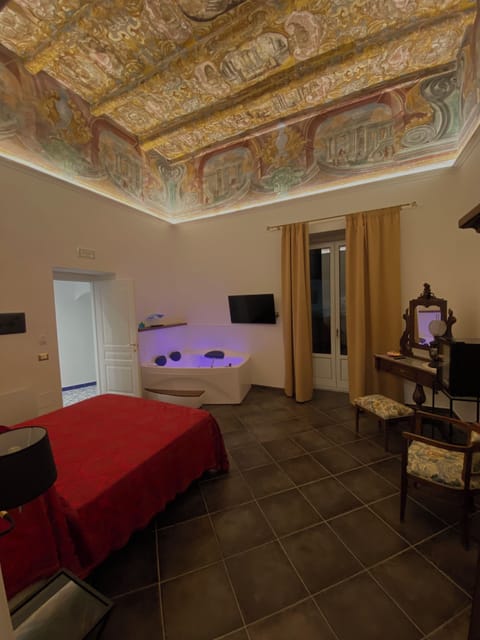 Suite, Sea View | In-room safe, free WiFi