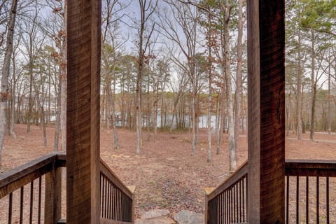 House (6 Bedrooms) | Interior