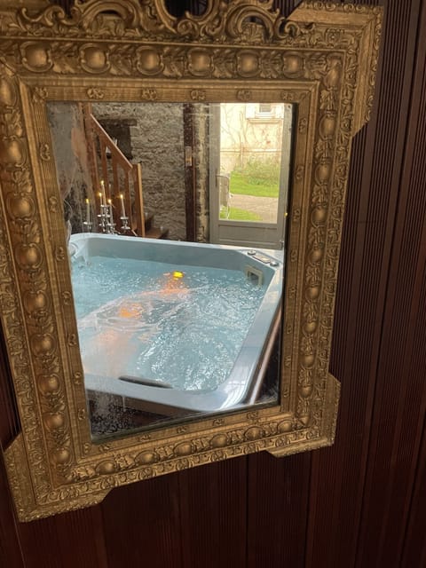 Hot tub