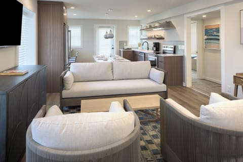 Deluxe Suite, 2 Bedrooms, Ocean View | Premium bedding, pillowtop beds, blackout drapes, soundproofing