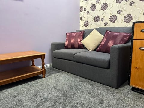 Family Room | Lounge