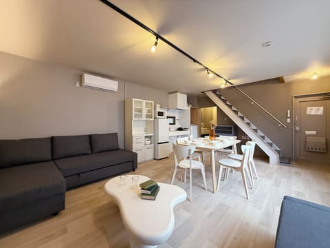 Superior Apartment, Non Smoking | 1 bedroom, iron/ironing board, WiFi (free)