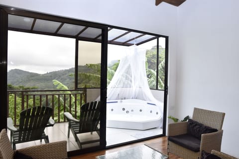 Comfort Apartment, Balcony, Mountain View | Balcony