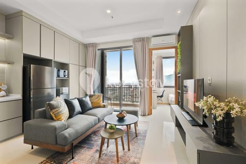 Apartment, 2 Bedrooms, City View | Living area | Flat-screen TV