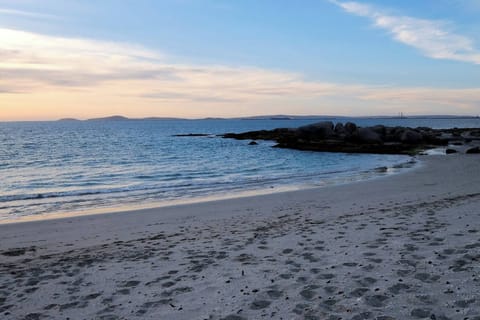 House, 3 Bedrooms, Smoking, Garden View | Beach