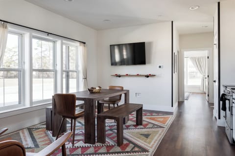 Pet Friendly Two Bedroom/Two Bathroom Suite | In-room dining