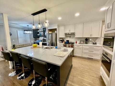 House, Multiple Beds, Patio, Garden View | Private kitchen | Coffee/tea maker