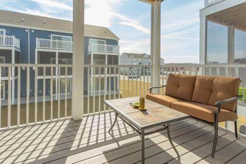 Townhome, Multiple Beds, Kitchen, Garden View | View from room