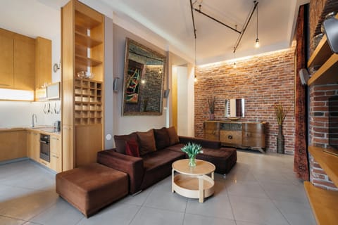 Apartment, Non Smoking | Living area | 52-inch Smart TV with cable channels