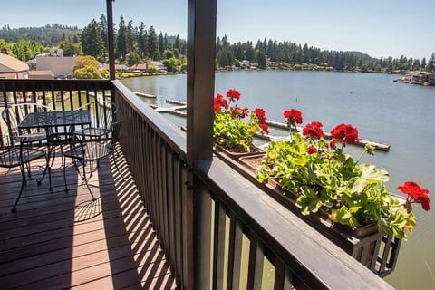 Superior Suite, 2 Bedrooms, Lake View | Terrace/patio