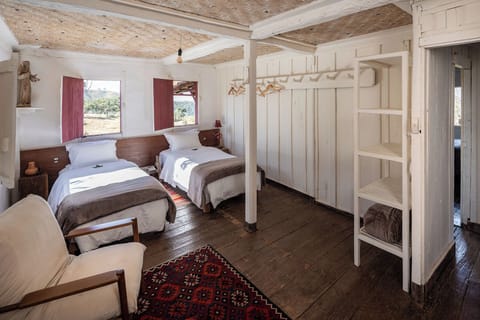 Family Studio Suite, Lanai, Mountain View | Free WiFi