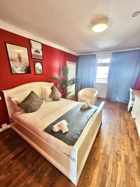 1 bedroom, iron/ironing board, free WiFi