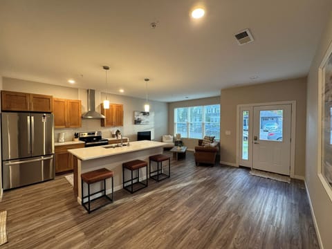 Standard Townhome | Living area