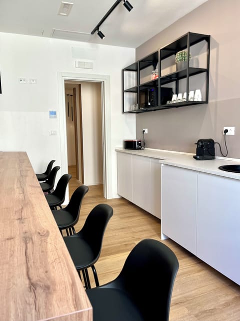 Mini-fridge, microwave, stovetop, dishwasher